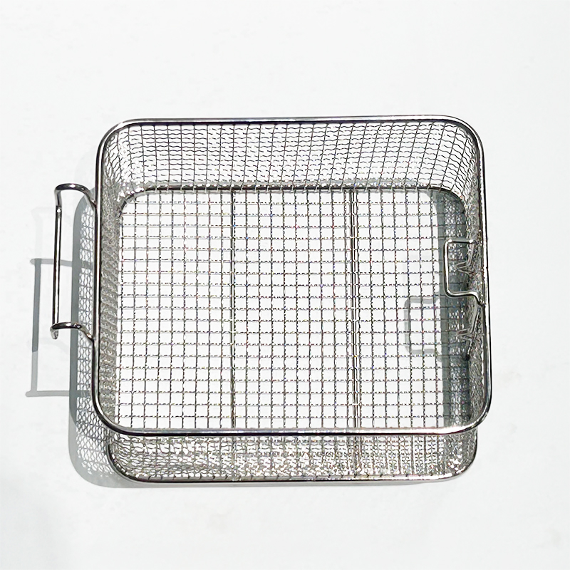 Stackable  Insert Reinforced Base Dual Hooks Wire Frying Basket  for Commercial Kitchens Fryer