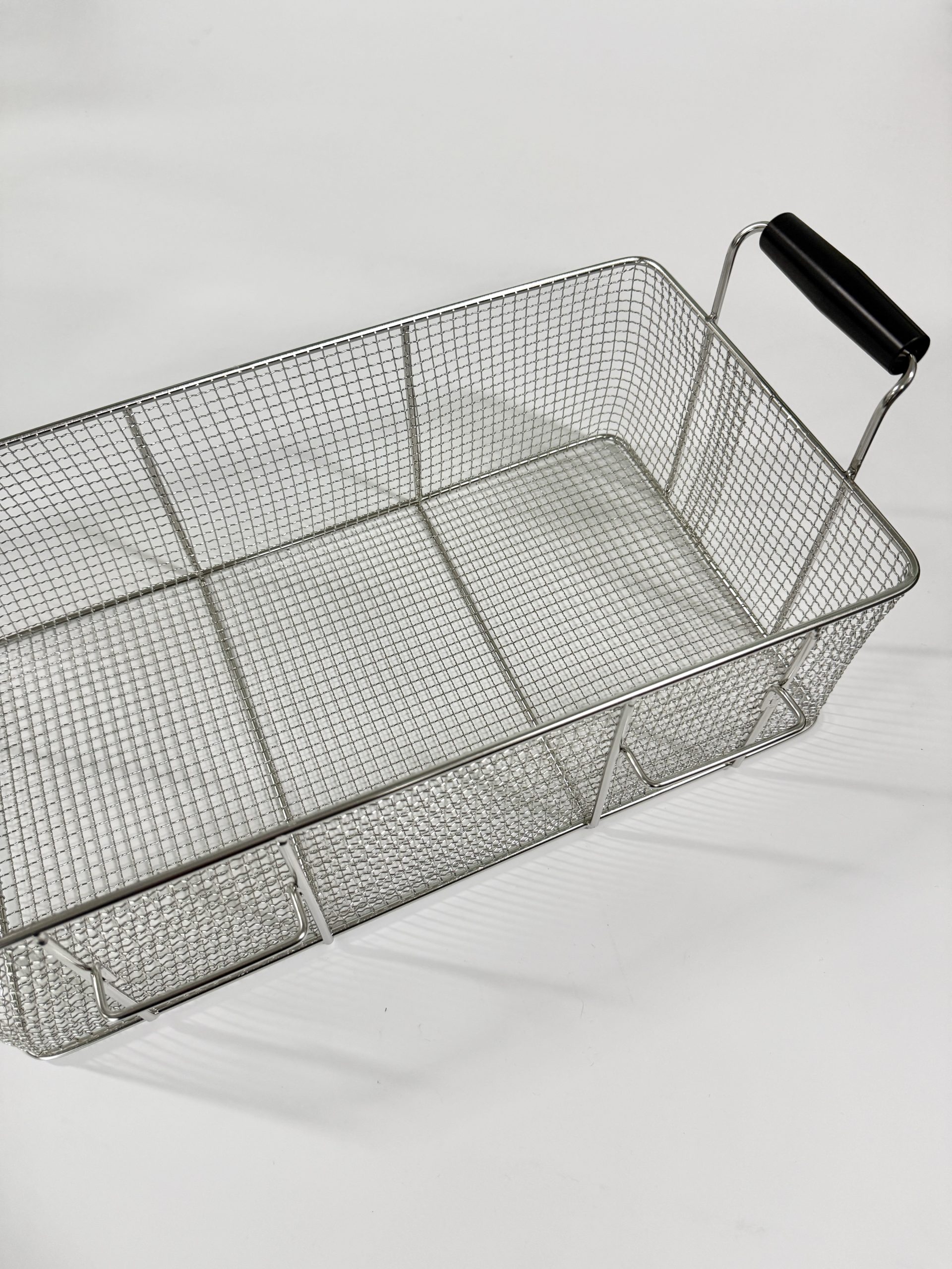 WF-301V frying basket with double handles and silicone handle protection, large capacity frying chicken basket