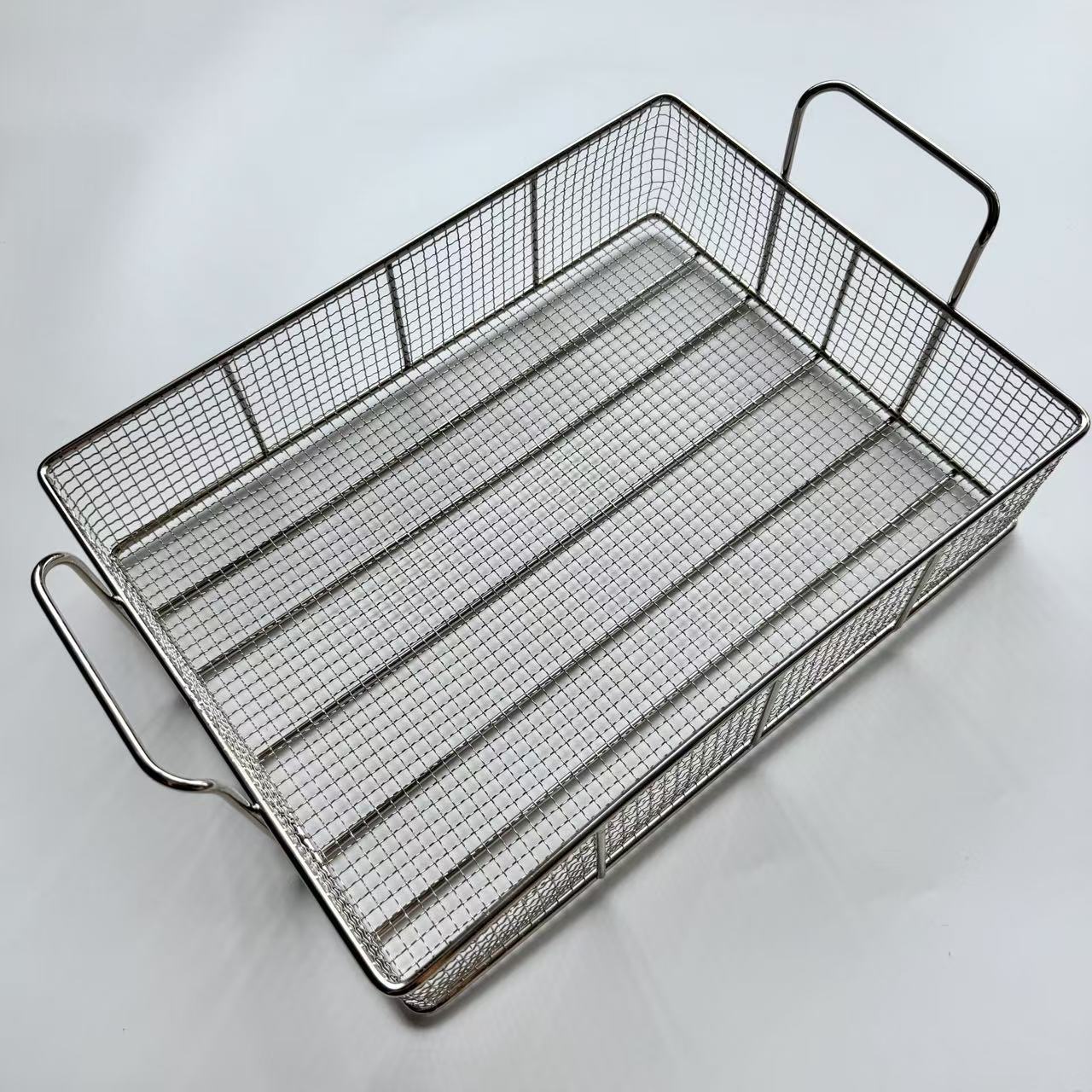 WF-20V frying basket is suitable for large gas fryers with large capacity. Dimensions: 485*290*100mm