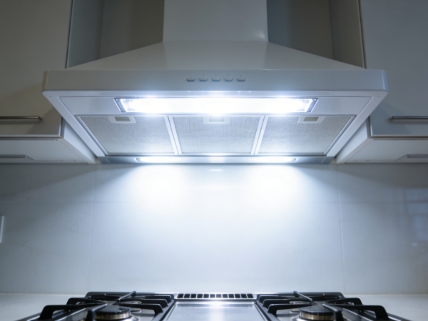 Why Commercial Kitchen Range Hood Lights Keep Burning Out: 5 Root Causes and Fixes