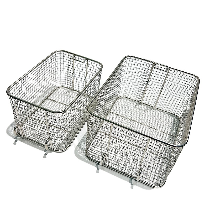 Heavy Deep Wire Frying Basket with Round Corners and Insulated Handle、