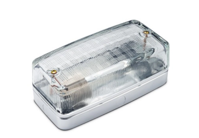 Commercial range hood lights with different housing configurations for SKU standardization